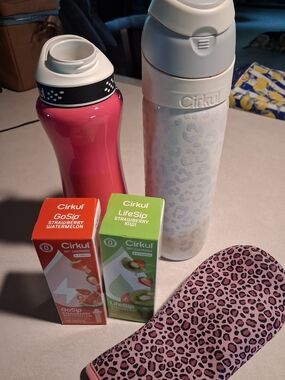 Cirkul Stainless Bottles X 2, Coozie & 2 Refills